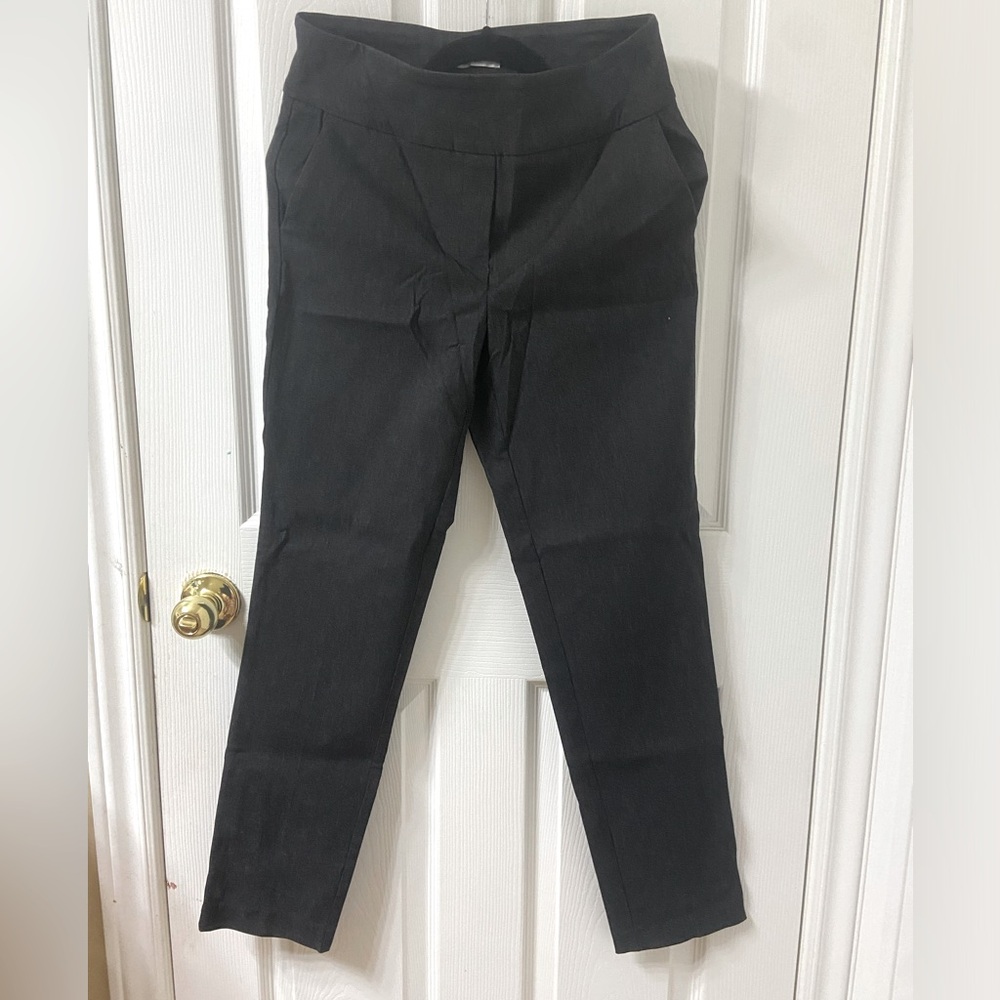 S.C & C.O pant good condition color gray size 10